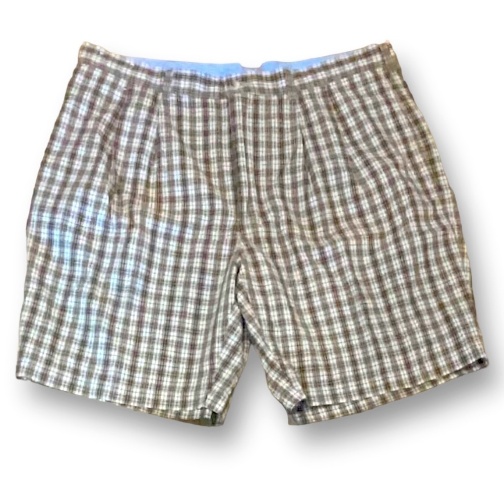 Roundtree and Yorke Shorts Size 40 Plaid Relaxed Pleated Front 9.5” Inseam NWT